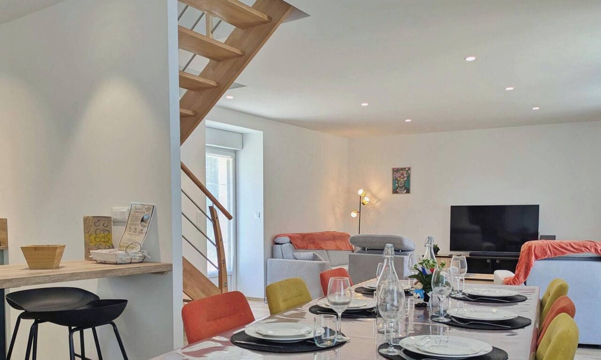 Gorron Cottage | Cottage in Gorron, pets allowed - 6 guests