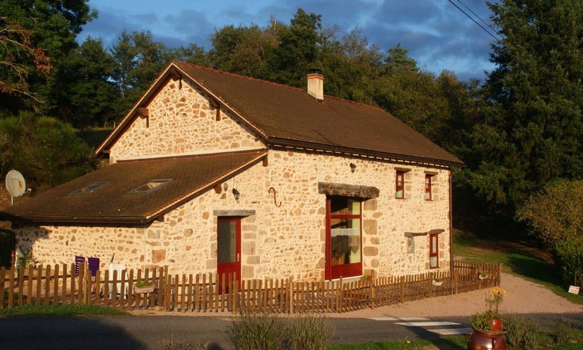 Barrais-Bussolles Cottage | Cottage in nature with Wifi and pets