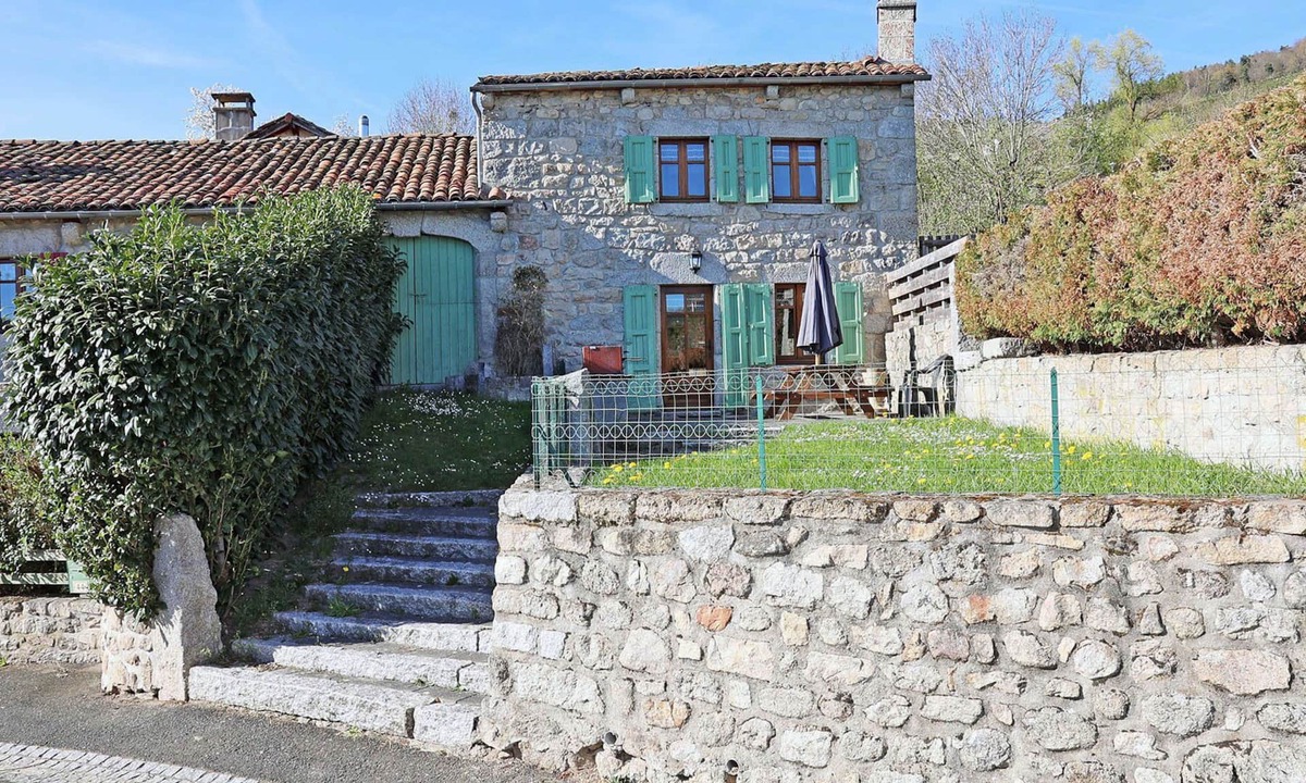 Le Malzieu-Forain House | Country-style house 2 kms from shops
