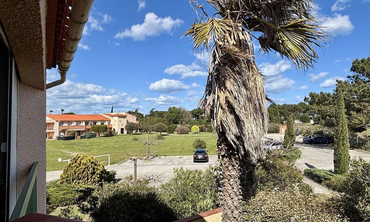Argeles-sur-Mer Apartment | Cozy 2-Room Apartment with Terrace and Private Parking, 300m from Beach