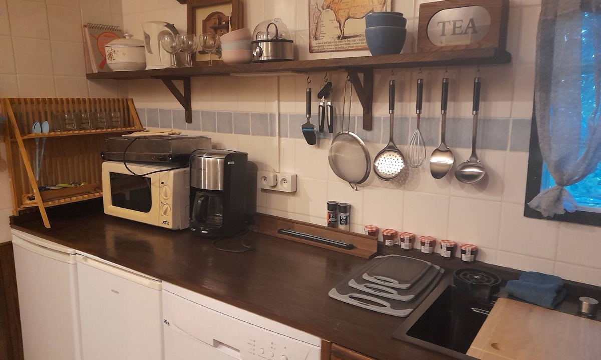 Soturac Ski Chalet | Cozy chalet in nice Soturac with WiFi