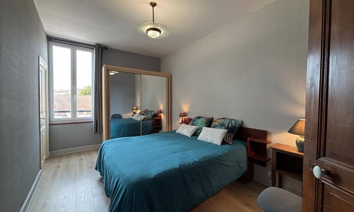Saint-Gerand-le-Puy Cottage | Cozy gîte ideal for 2 guests - Central location