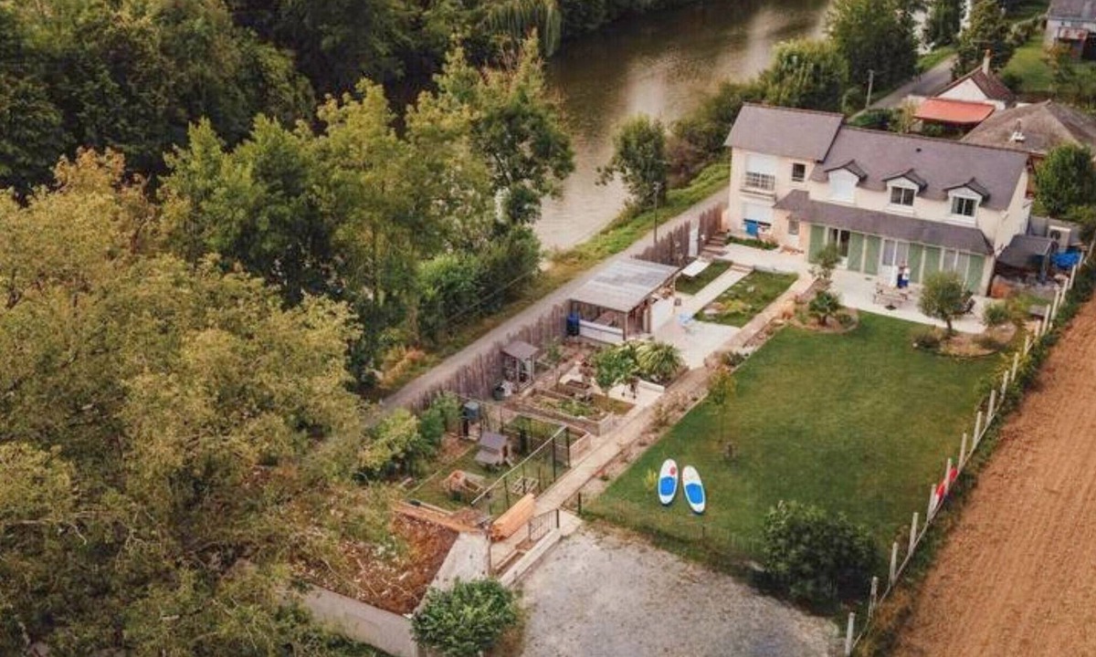 Saint-Jean-sur-Mayenne House | Cozy house next to the Mayenne River
