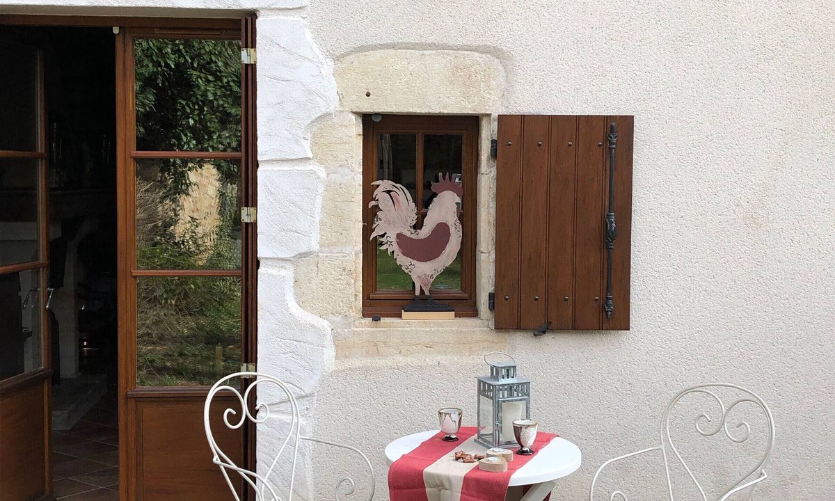 Saint-Amand-Montrond Cottage | Cozy lodging in city center - 8 guests