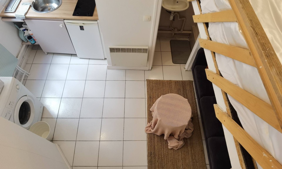 Riquet Stalingrad Apartment | Cozy Loft Studio Near Canal & Metro | in Paris 19e