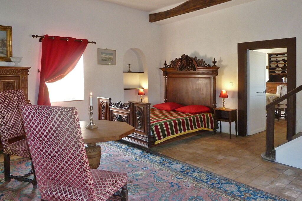 Chateau-sur-Allier House | Dependance of a 16th century castle listed as an historical monument!