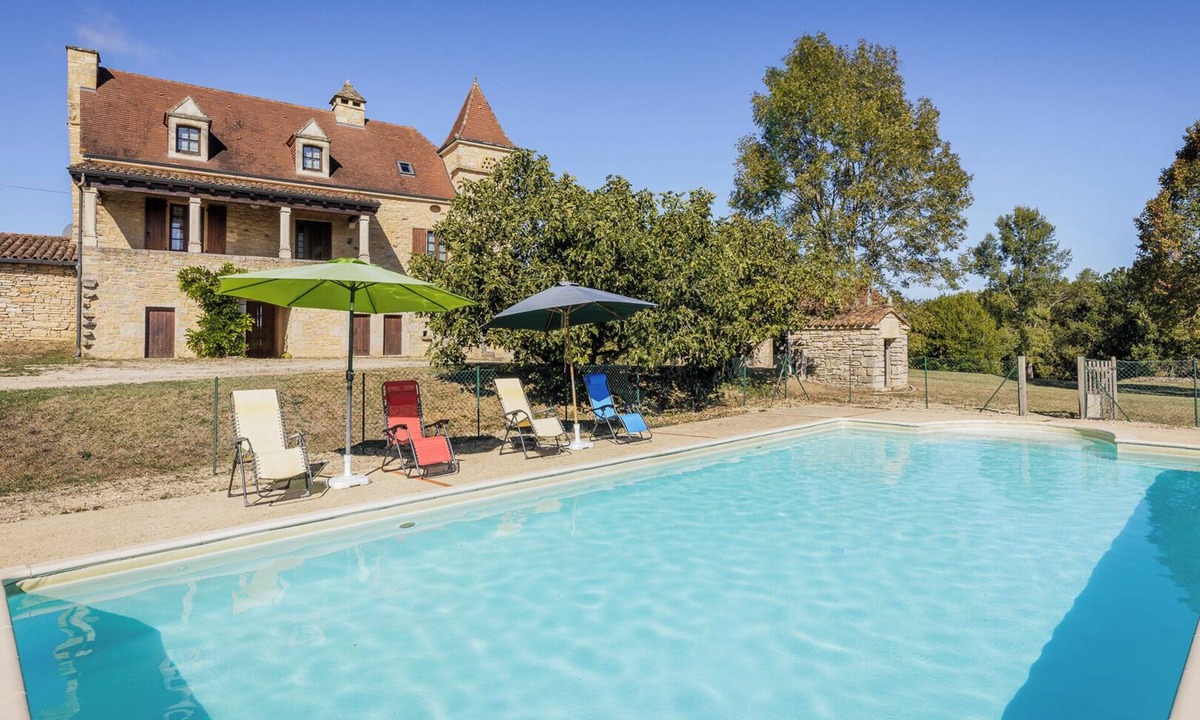 Campagnac-les-Quercy Villa | Dieudelotte is a beautiful authentic Quercy holiday house