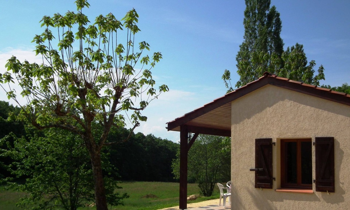 Gavaudun House | Domäne mit Jacuzzi by Interhome