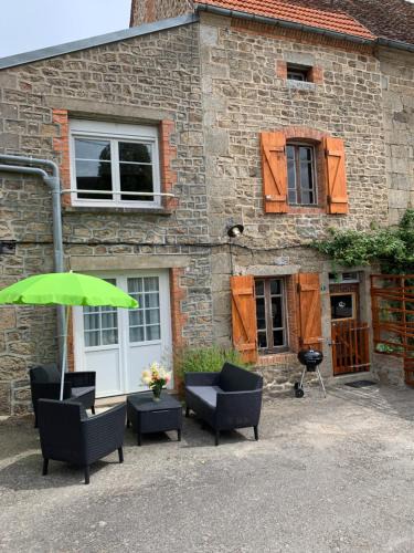 Saint-Chabrais House | Doxie Cottage