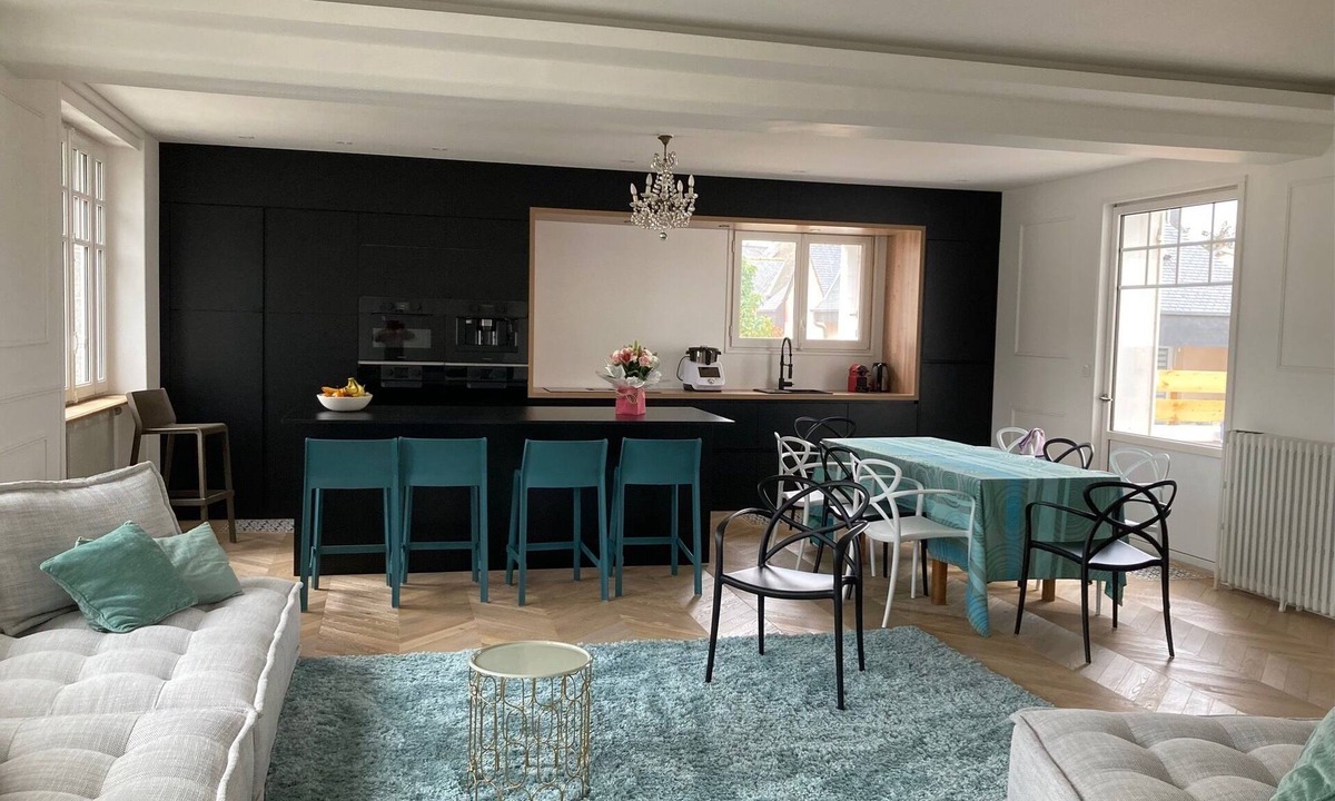 Saint-Quay-Portrieux Apartment | Duplex apartment, in the city center, 30 seconds from the beach, casino district