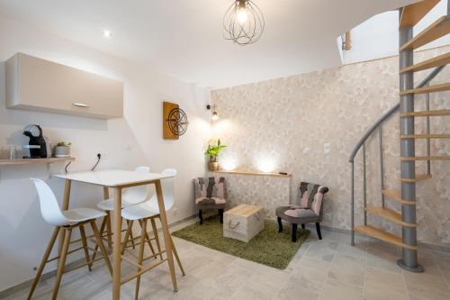 Guilvinec Apartment | Duplex de charme