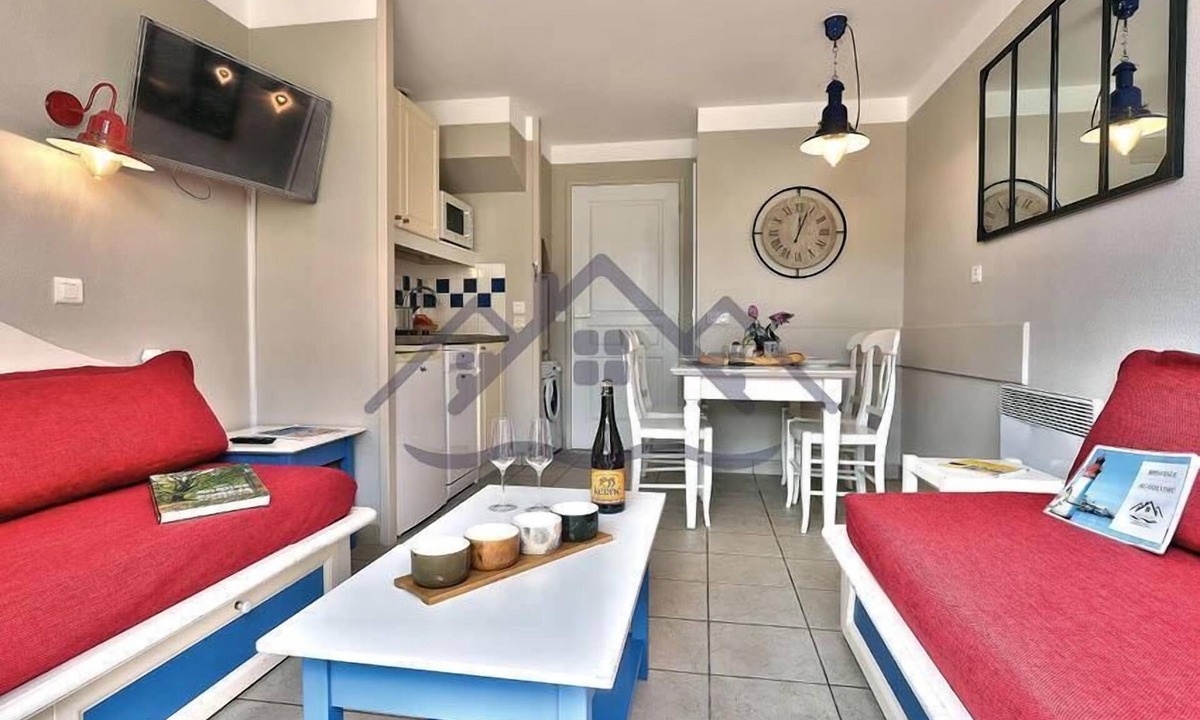 Guilvinec House | Duplex House G4 with terrace