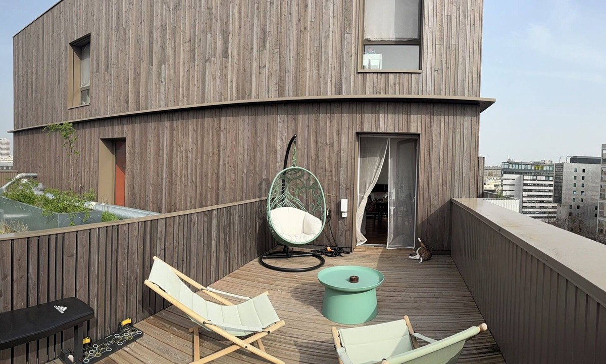 Quartier de la Maison-Blanche Apartment | Duplex Rooftop 80m² with terrace Eiffel Tower view