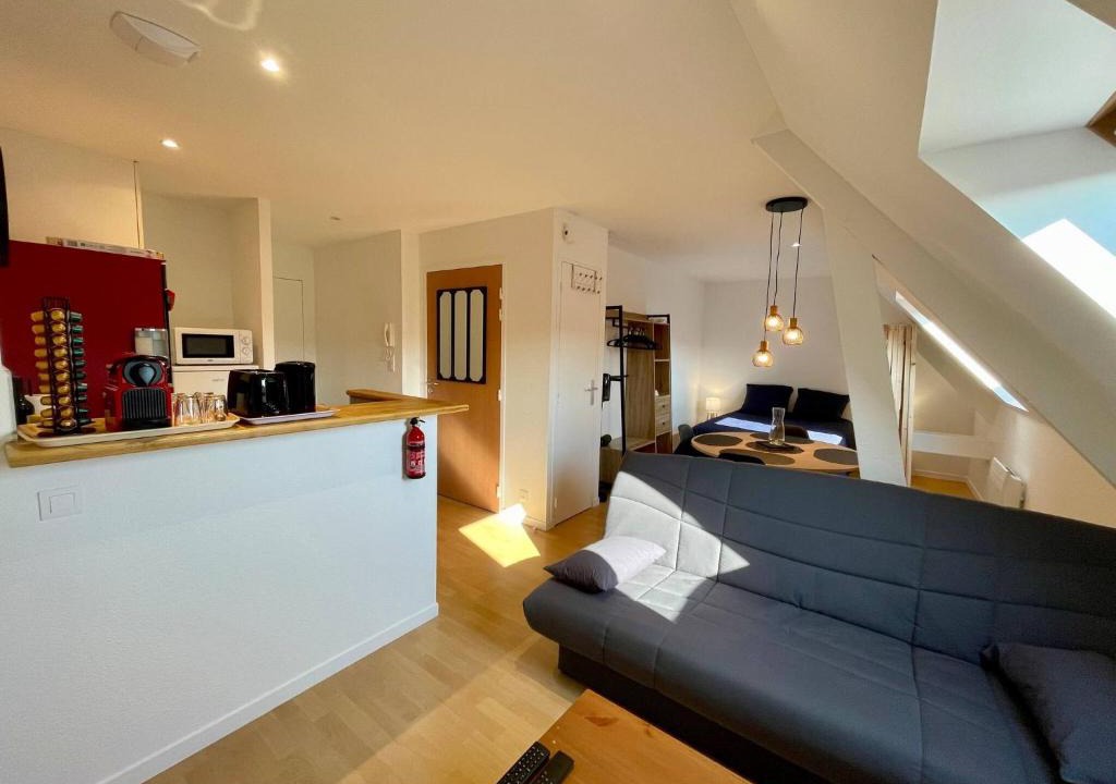 Vitre Apartment | EasyHome 23
