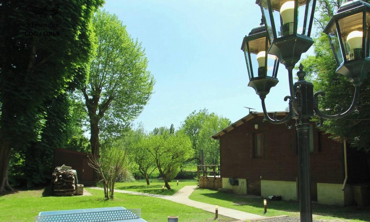 Pays de Fontainebleau House | "Eau petit bois" Maison bord du loing (with canoë)