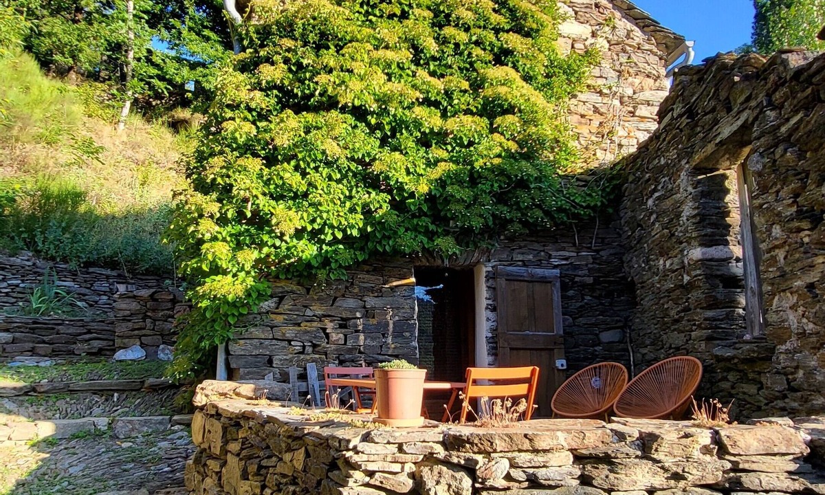 Vialas House | Eco-Gîte for 2 People "La Clède"
