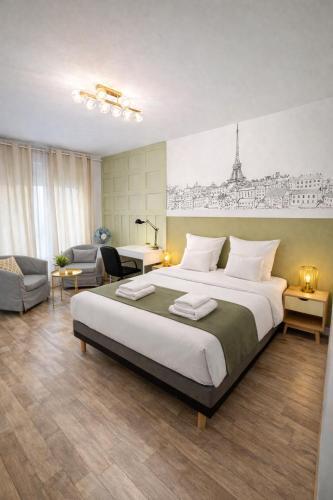 Le Bourget Apartment | Elegance - 15 min Paris, Gare & CDG