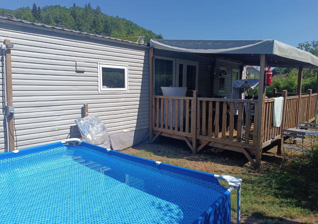 Belonchamp Other | Emeraude aux 1000 Etangs