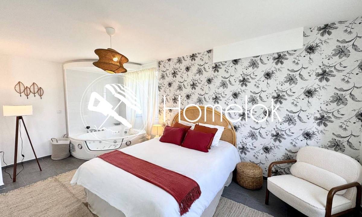 Queven Apartment | Escale Douceur avec Spa Privé – Ambiance Bohème