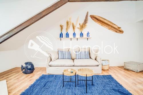 Quimperle Apartment | Esprit Surf en Centre-Ville Studio Mezzanine