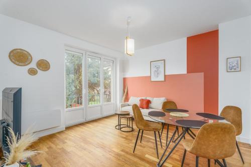 Le Creusot Apartment | Evasion Paisible - Proche parcs