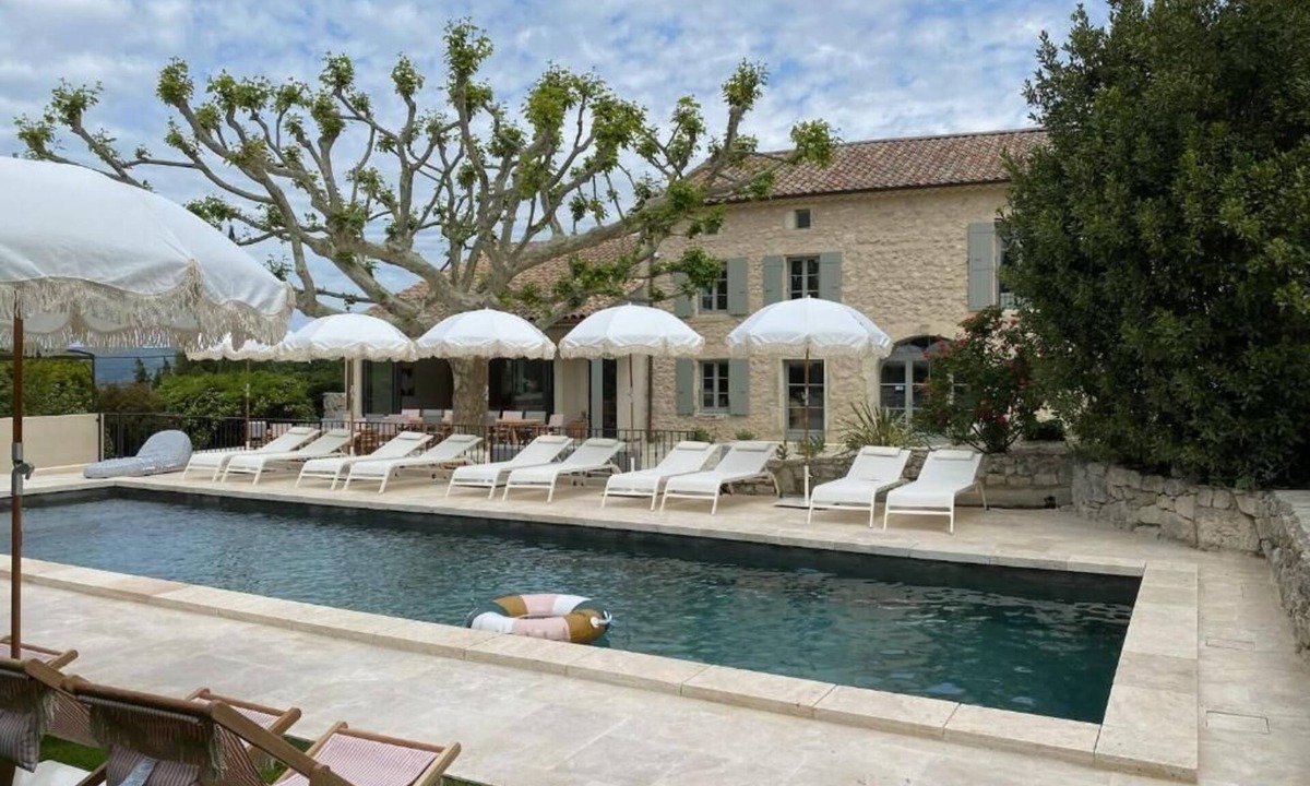 La Garde-Adhemar House | Exceptional Provencal farmhouse, two swimming pools, sleeps 18.