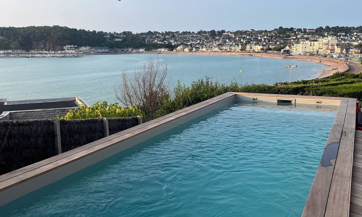 Erquy Villa | Exceptional villa with panoramic sea view, heated pool, beach 100m away on foot.