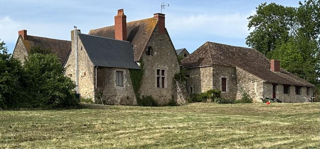 Brulon Villa | Family home - Nature, quiet, near Le Mans