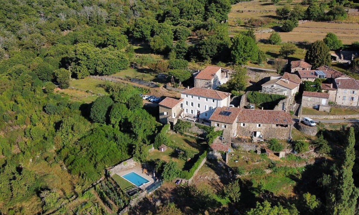 Valgorge Cottage | Farmhouse 'La Ferme De Chalas' with Mountain View, Private Pool and Wi-Fi
