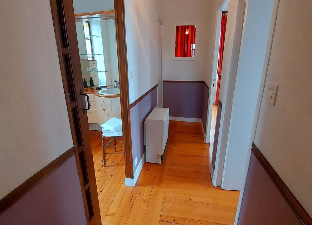 Saint-Sulpice Villa | Villa La Roche-Neuville-Saint-Sulpice, 4 bedrooms, 10 persons