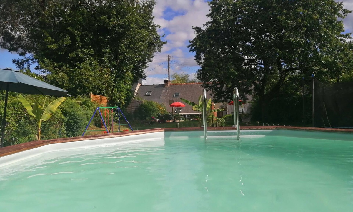 Saint-Nicolas des Eaux House | Ti dour house in brittany 4 pers heated pool 25 min from the sea