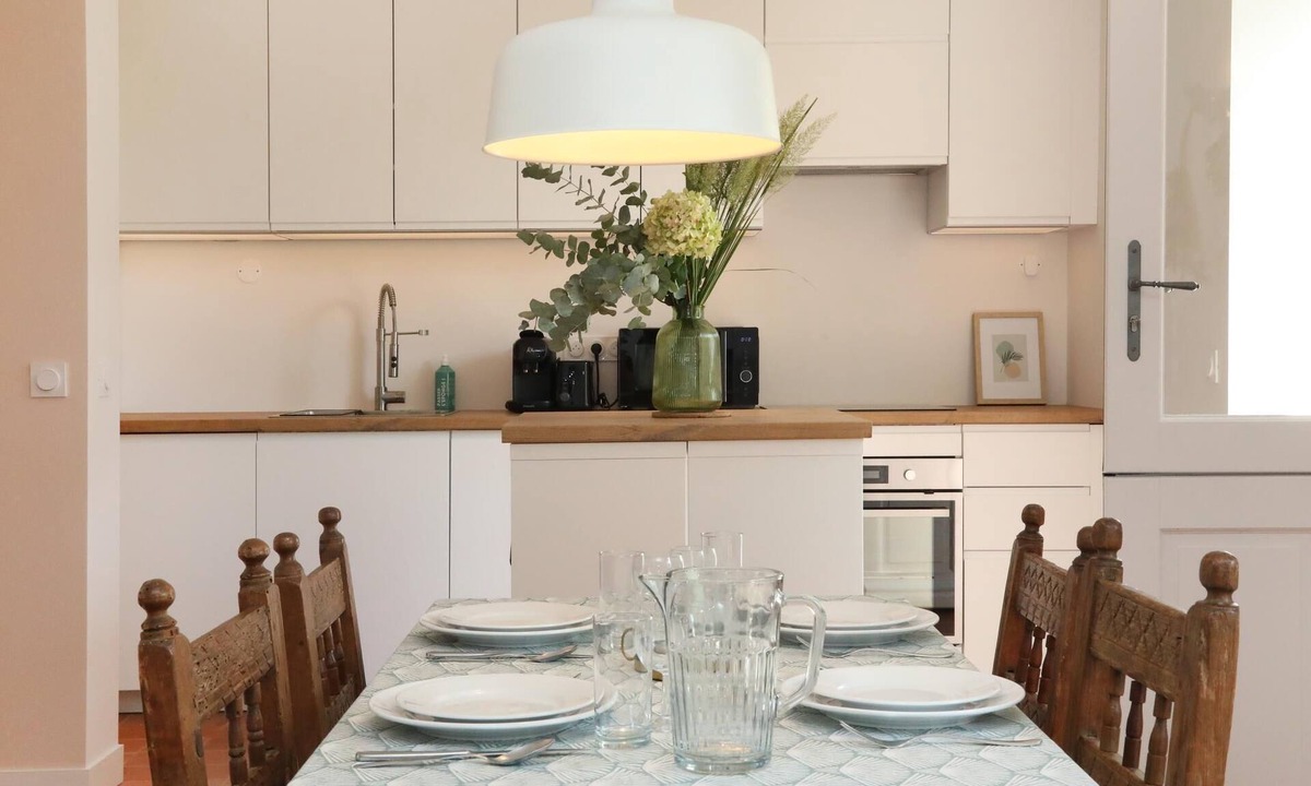 Ognon House | Maison familiale le jardin d'Aimée