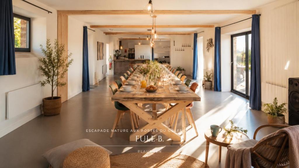 Plaudren House | Full B - Grande longère pour familles et groupes en Bretagne