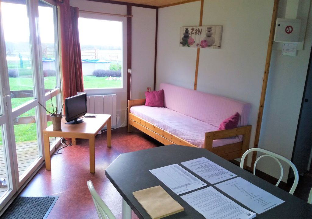 Autry-le-Chatel Ski Chalet | Furnished cottage 2 hours from Paris / between countryside and forest / Les Chalets du Quignon