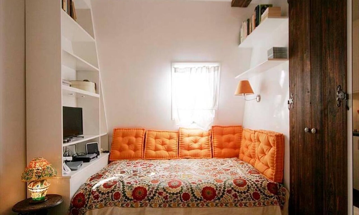 Saint-Germain-des-Pres Apartment | Furnished studio, Paris, Saint Germain, Pont Neuf
