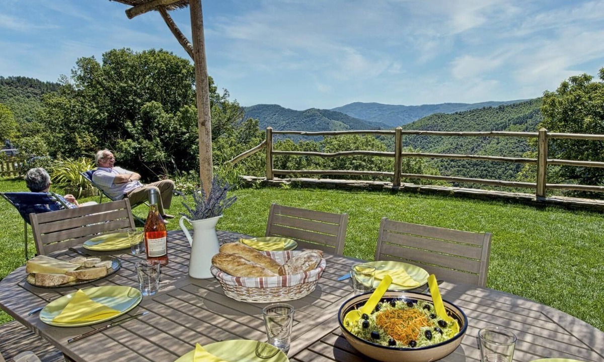 Ventalon-en-Cevennes House | Gîte de Poussiels - SAINT ANDEOL DE CLERGUEMORT
