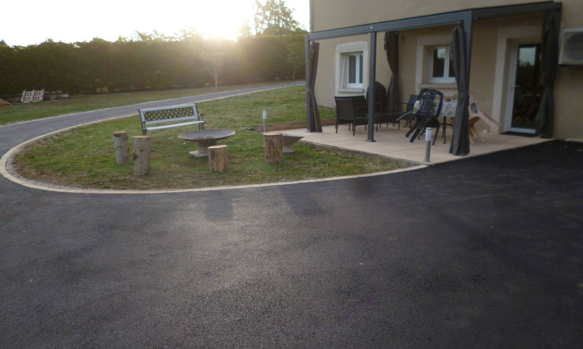 Lalbenque Apartment | Gîte à la "traverse" des chemins 3 stars