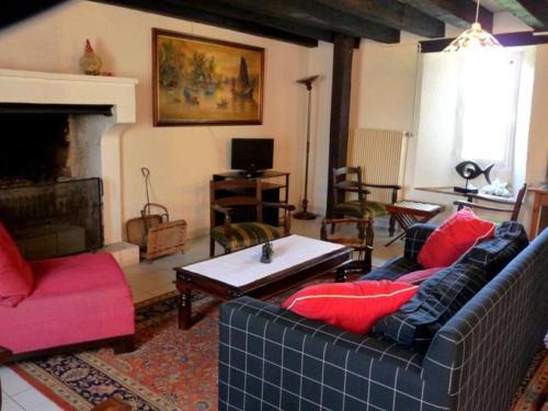 Dienne Other | Gîte accueillant, animaux OK - 12 pers. - API-1-52-2263