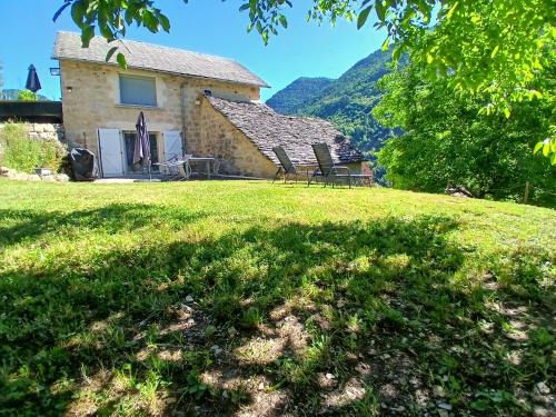 Saint-Rome-de-Dolan House | Gîte au cœur des Gorges du Tarn