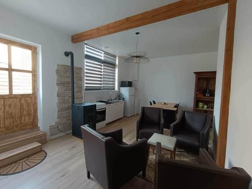 Magnien House | Gîte aux 3 Cep