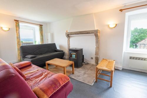 Saint-Paul-le-Froid House | Gîte de l'ancien presbytère 6/8 personnes