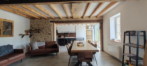 Barrais-Bussolles House | Gîte de Nath - classé 4 étoiles