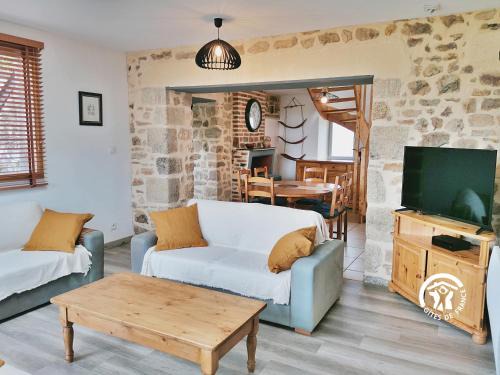 Chammes House | Gîte des cinq tours