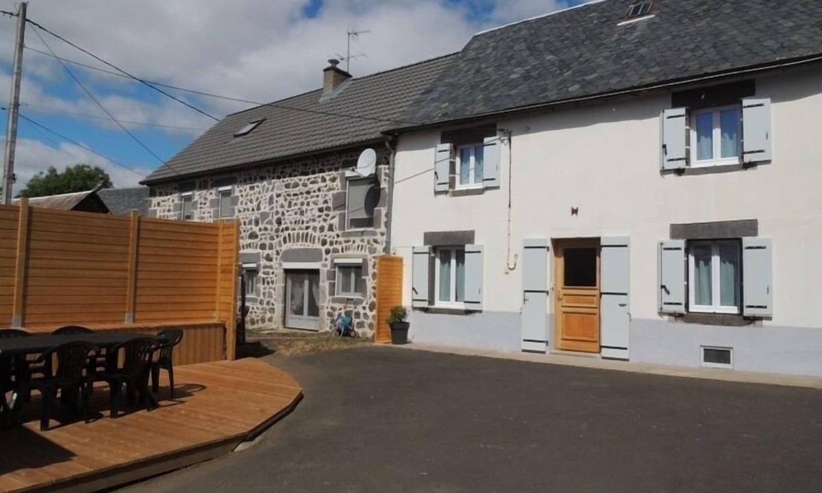 Olby House | Gîte des Hirondelles