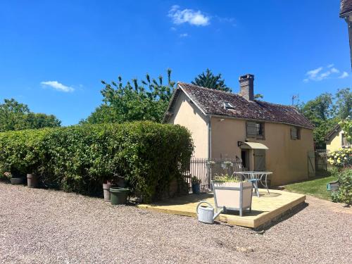 Treigny House | Gîte des sabotiers