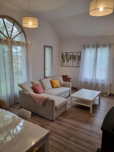 Orrouy House | Gîte du Grand frêne