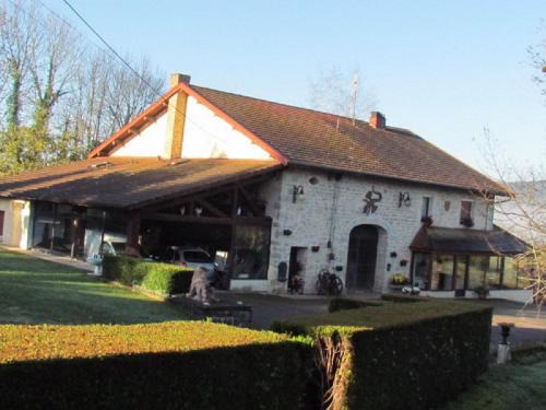 Marigny House | Gîte du Moulin de la forge vers Lac de Chalain JURA