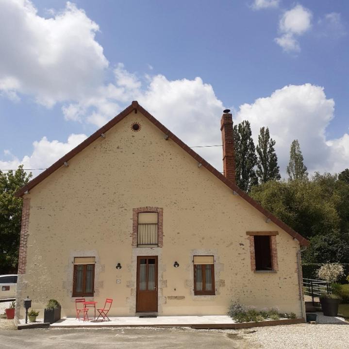 Saint-Martin-sur-Ocre House | Gîte entre Loire et Campagne