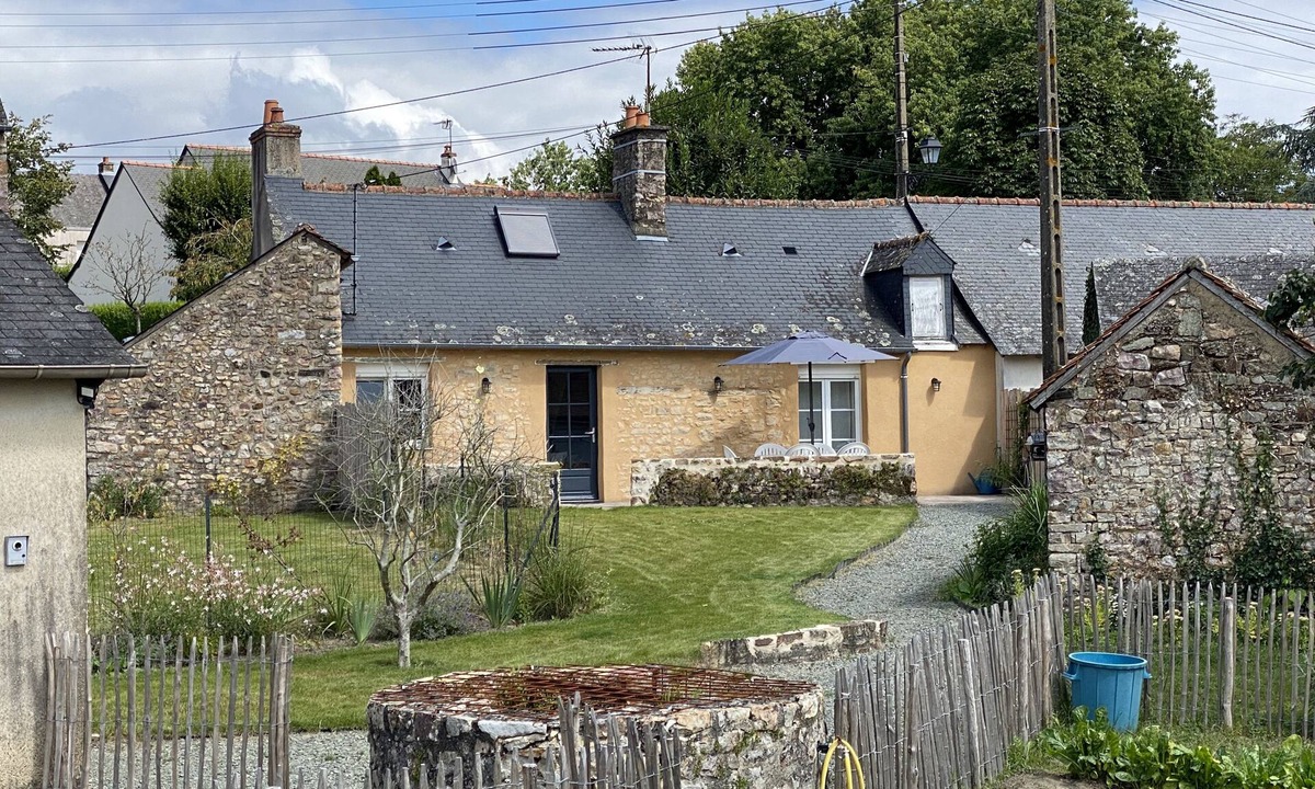 Chammes House | Gîte du Petit Rocher