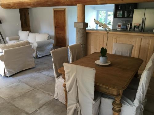 Saint-Maurice-de-Lignon House | Gîte L Atelier du Peintre
